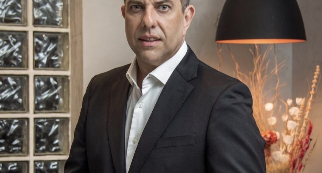 Dr. Anderson Bernal