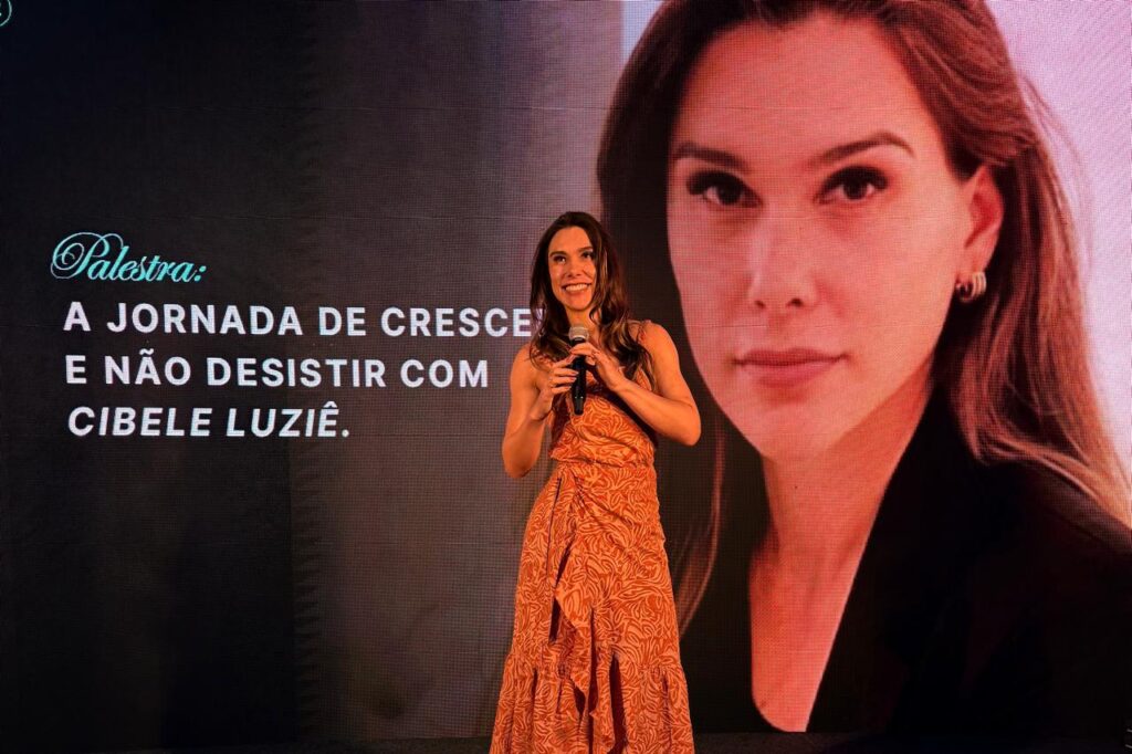 Cibele Luziê Menero